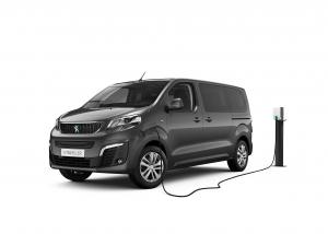 Peugeot e-Traveller 2020 года
